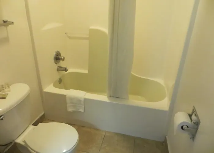 Hotel Super 8 By Wyndham Chicago O'hare Airport
