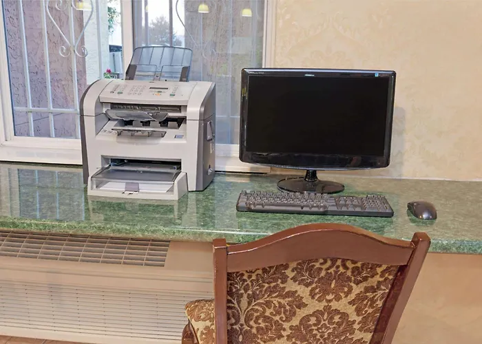 Hotel Super 8 By Wyndham Chicago O'hare Airport Elk Grove Village