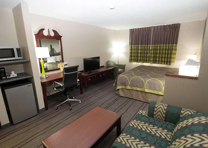 Super 8 By Wyndham Chicago O'hare Airport Elk Grove Village