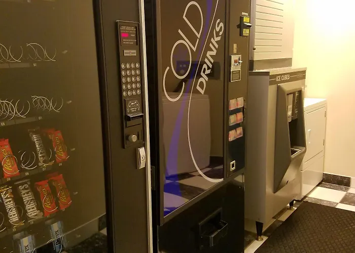 Super 8 By Wyndham Chicago O'hare Airport Hotel