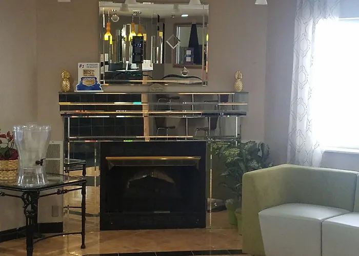 Super 8 By Wyndham Chicago O'hare Airport Hotel