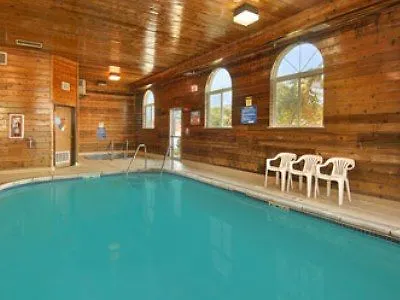 Super 8 By Wyndham Chicago O'hare Airport Hotel Elk Grove Village