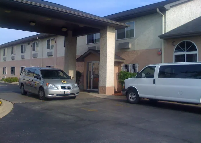 Super 8 By Wyndham Chicago O'hare Airport Hotel